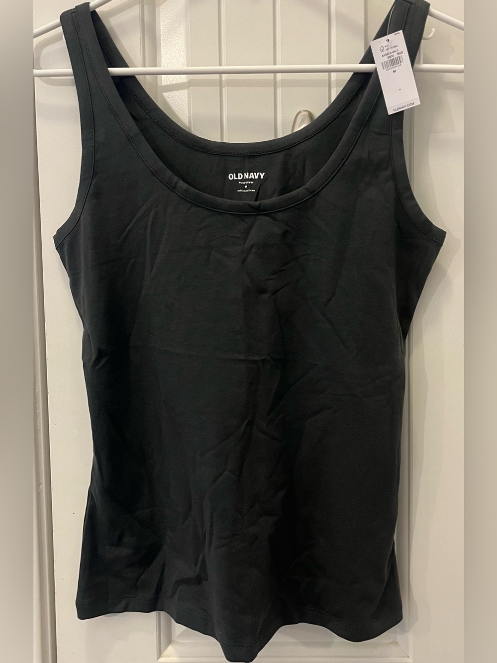 Old Navy charcoal Grey/ Black  Scoop Neck Women's Tank Top Medium New with Tags